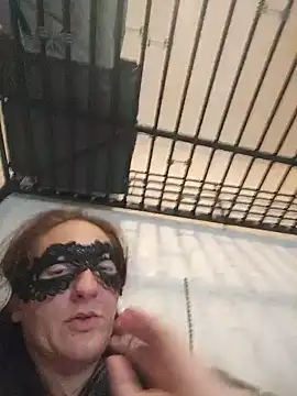 Mystereprive live cam on StripChat