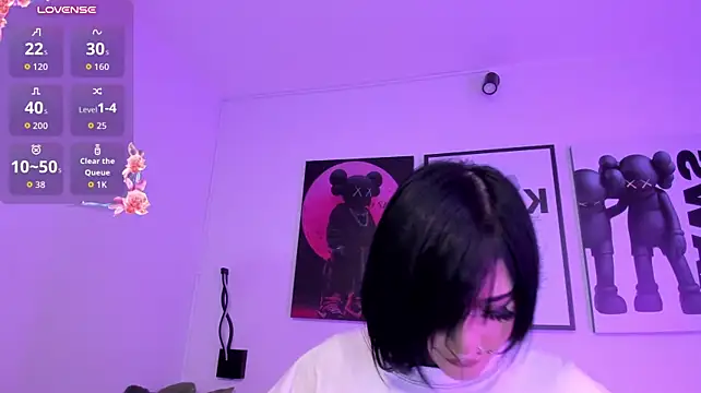 Kat_VonDe live cam on StripChat