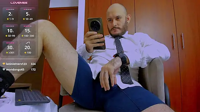 jeanpiere_ on Stripchat