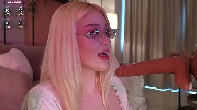 hyun_chia live sex cam