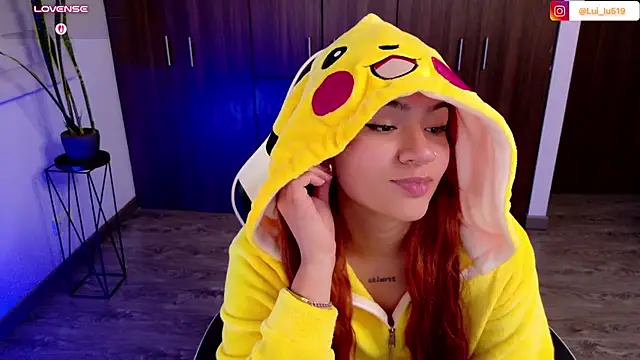 ImLui_lu live cam on StripChat