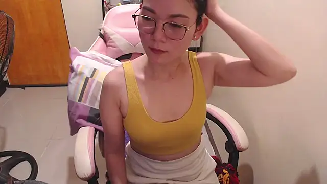 Sweety_Aria live cam on StripChat