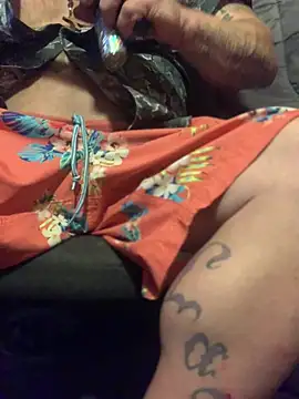 Ldnick69 live cam on StripChat