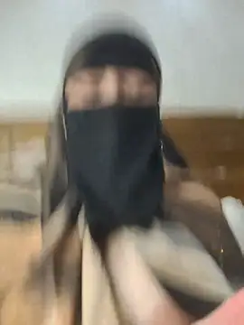 Bisan_sexy live cam on StripChat