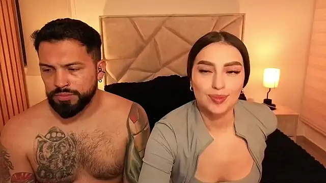 teseo_and_afroditha_ live cam on StripChat