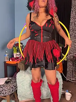 GoddessVelvetVixen live cam on StripChat