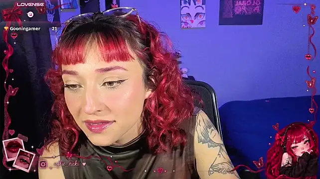softienicki live cam on StripChat