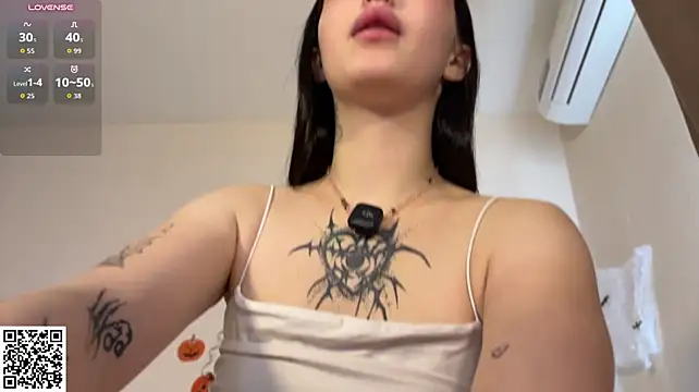 AmeliaVale live cam on StripChat