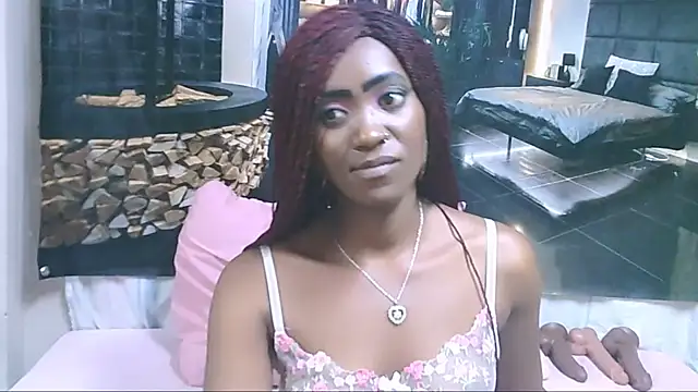 EbonyOlive69