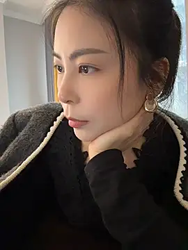 yaoyao8888 (F milf) - 脱掉内裤直播3分钟