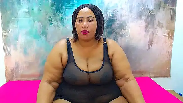 GoldenGoddess live cam on StripChat