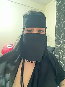 mari_layali webcam
