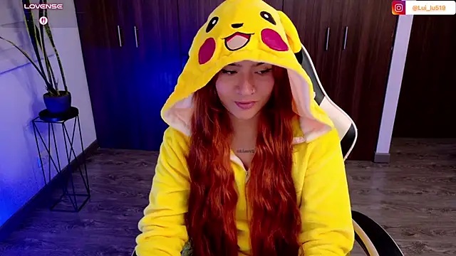 ImLui_lu live cam on StripChat
