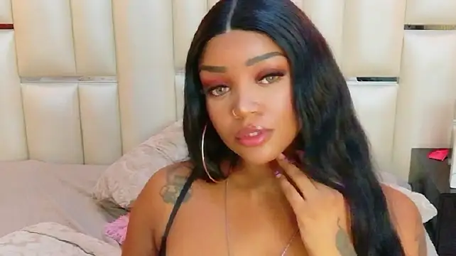 SalomeRestrepo live cam on StripChat