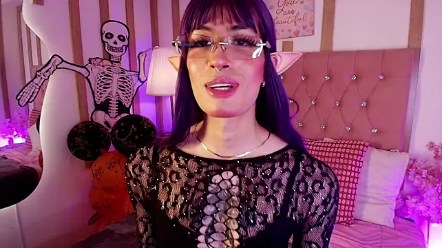 Daphne_Velmont