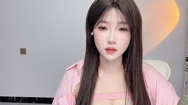 Lucy_8858