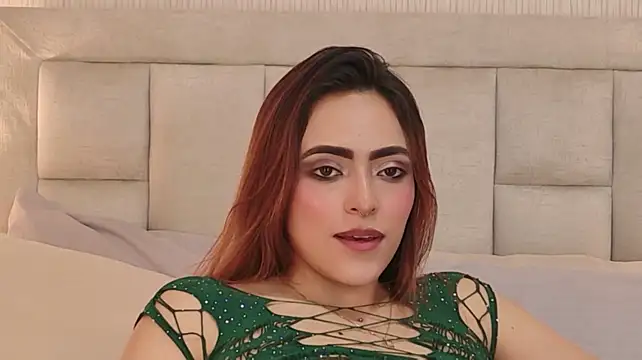SaraVelveet