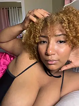 samyabre (F young) - Riding dildo naked