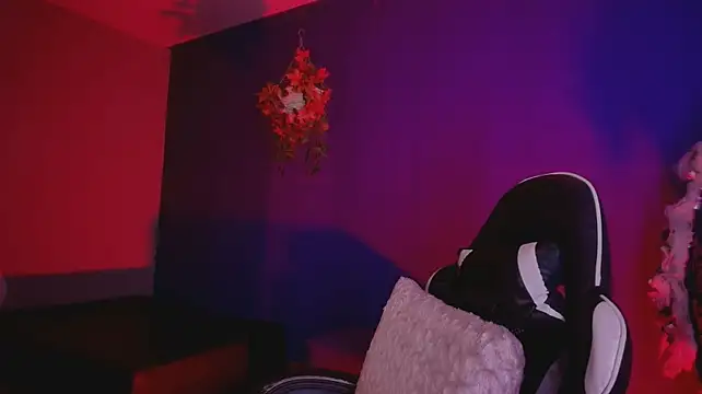 Sky_Nx live cam on StripChat