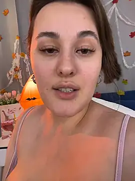 Queen_Monica_