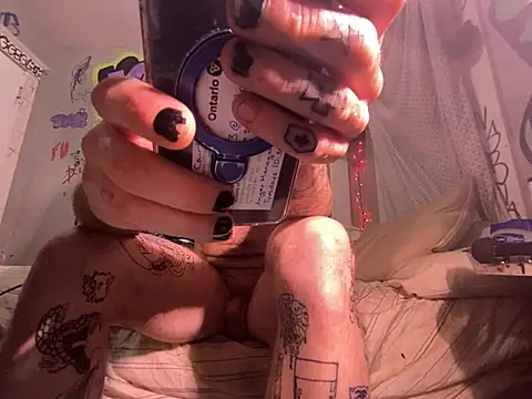 gothboiplzty