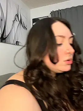 Evemeqt live cam