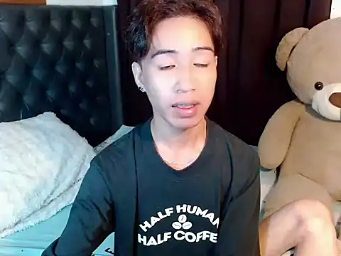 Skye_23 webcam
