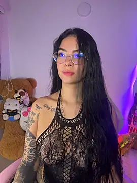 Kiity- live cam on StripChat