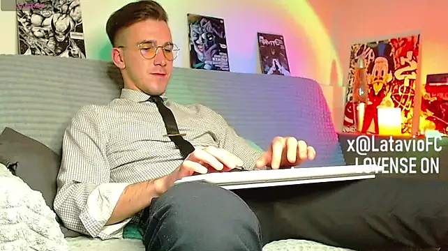 Midnighter_ live sex cam