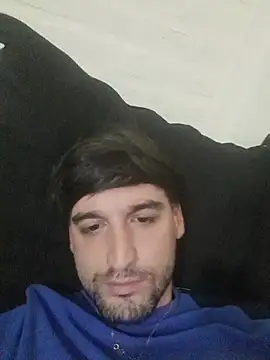 Elafisionado2026 live cam on StripChat