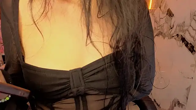 Madison08_ch live cam on StripChat