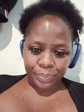 BlackPearlxxo live cam on StripChat