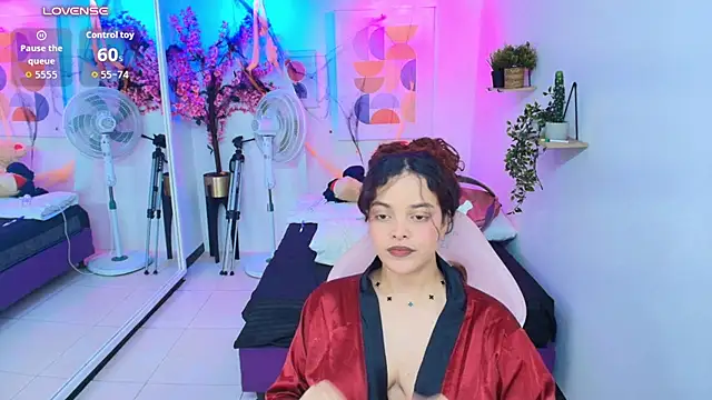 Maggy_t18