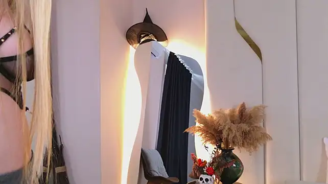 Lili_Lohan webcam