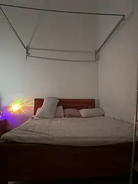 Babymiloo webcam