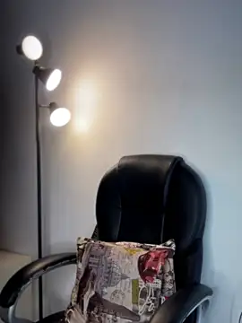 _Bella_7 live cam on StripChat