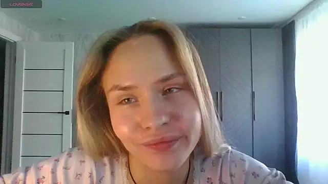 Annie_Cohn webcam