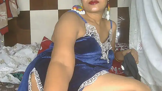 riyaa-bhabi (F young) - pussy show