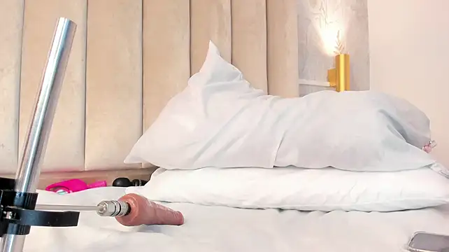 LunaAnd