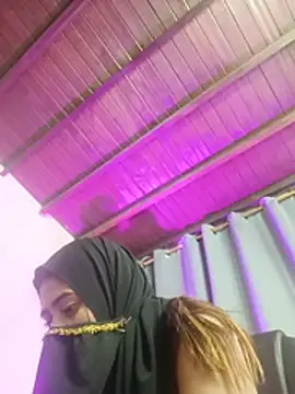 aryalla__ (F young) - SHOW PUSSY