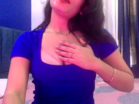 Hot_Pinkyy