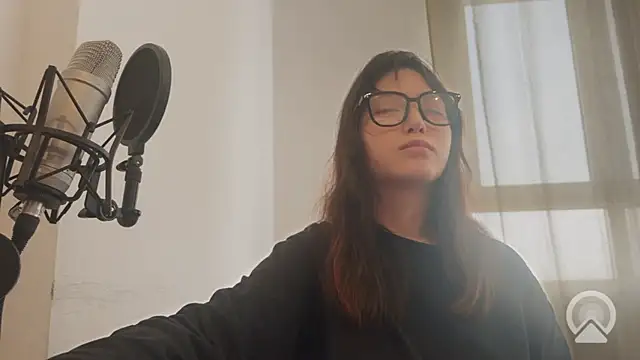 AlisaNaughty live cam preview