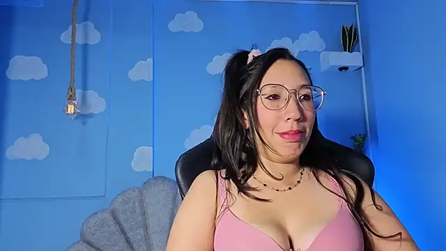 Mika_Sweet_