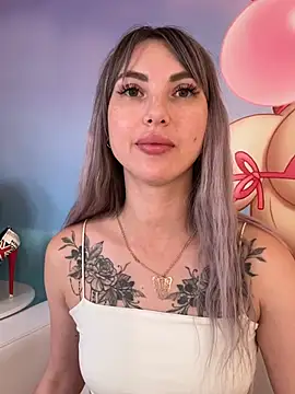 TeaseBabeXXX