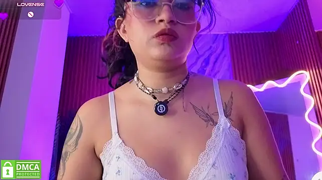 kristen_tay