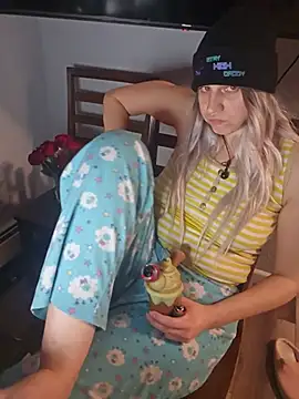 ScarletsWeb