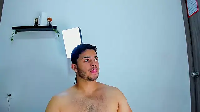 tylerwest_ (M twink) - On your knees, slap with my cock
