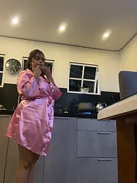 kataliina (F milf) - Show my holes in close-up