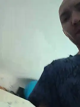 _uncle_Mitya-43_ live cam on StripChat