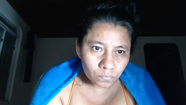 adrixxx38 live cam preview